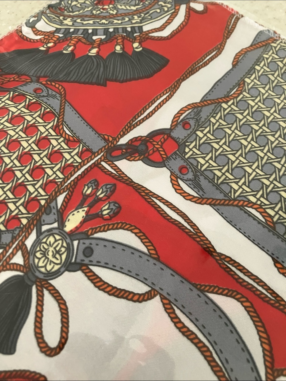 NEW IN PACKAGE Patterned Silk-Look Scarf Set of 2 - Picture 4 of 4